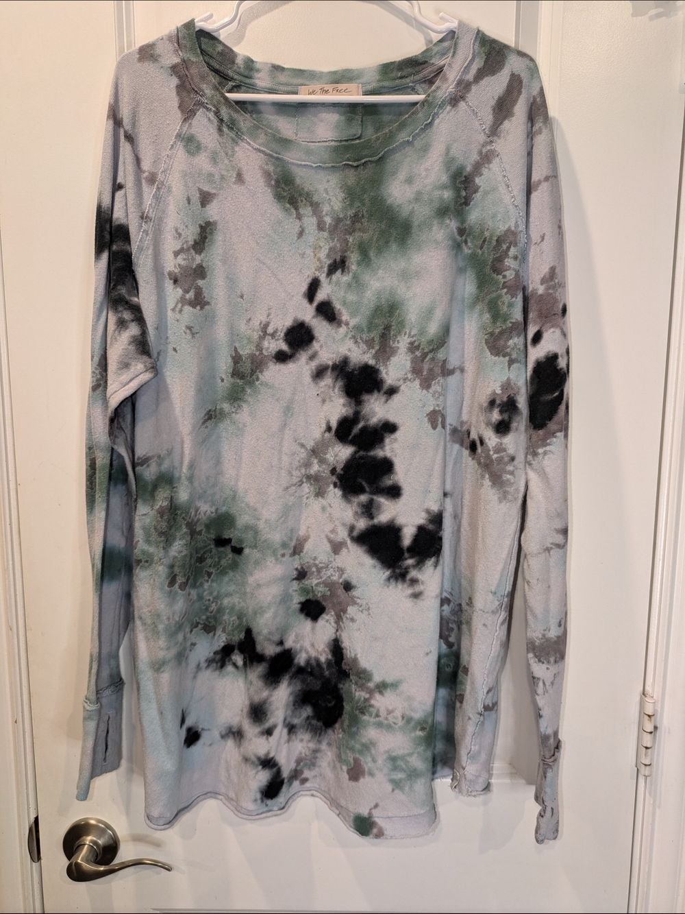 Free People We The Free Tie Dye Long Sleeve Top L Oversized Boho Raw Hem